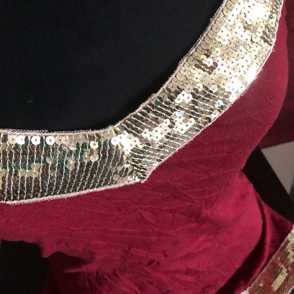 Volume One Burgundy nightclub camisole w/sequins - Picture 3 of 5